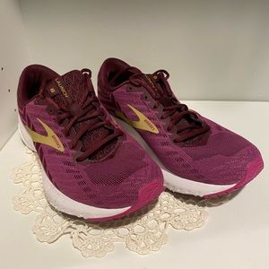 Brooks Launch 6 womens’s size 7